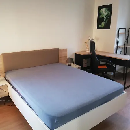 Grand T3 Avec Clim, Parking Et Terrasse Privative - Agen Apartamento Exterior foto