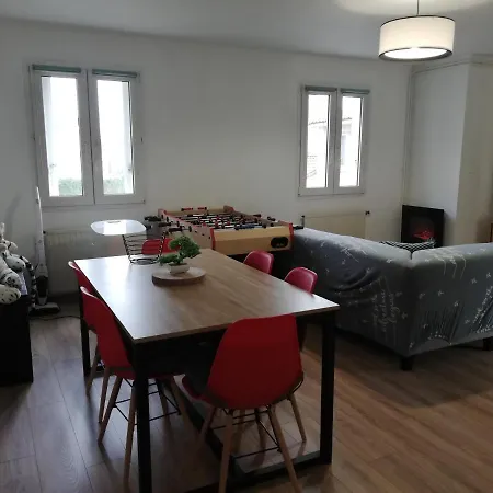Grand T3 Avec Clim, Parking Et Terrasse Privative - Agen Apartamento Exterior foto