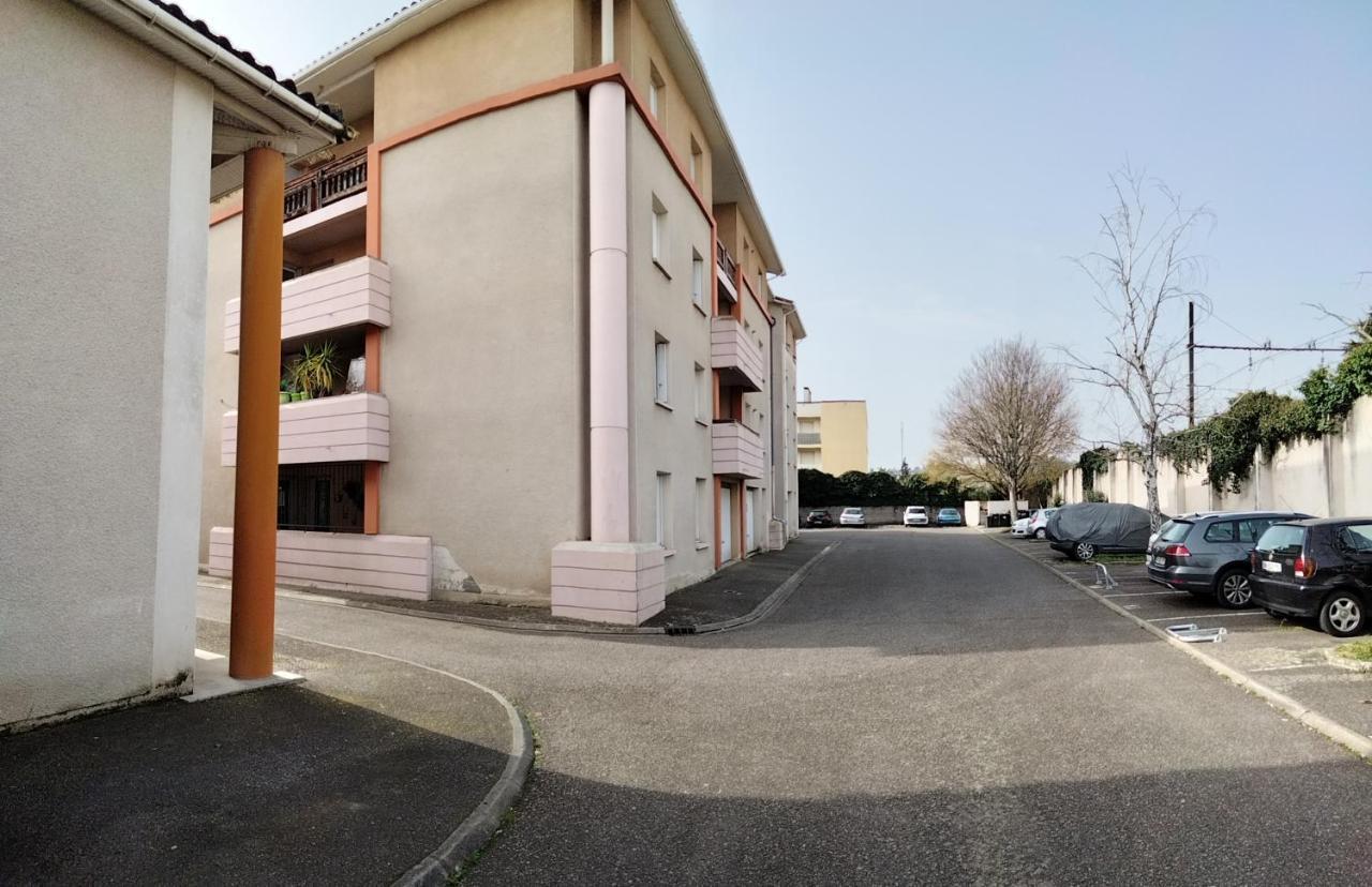 Grand T3 Avec Clim, Parking Et Terrasse Privative - * Agen